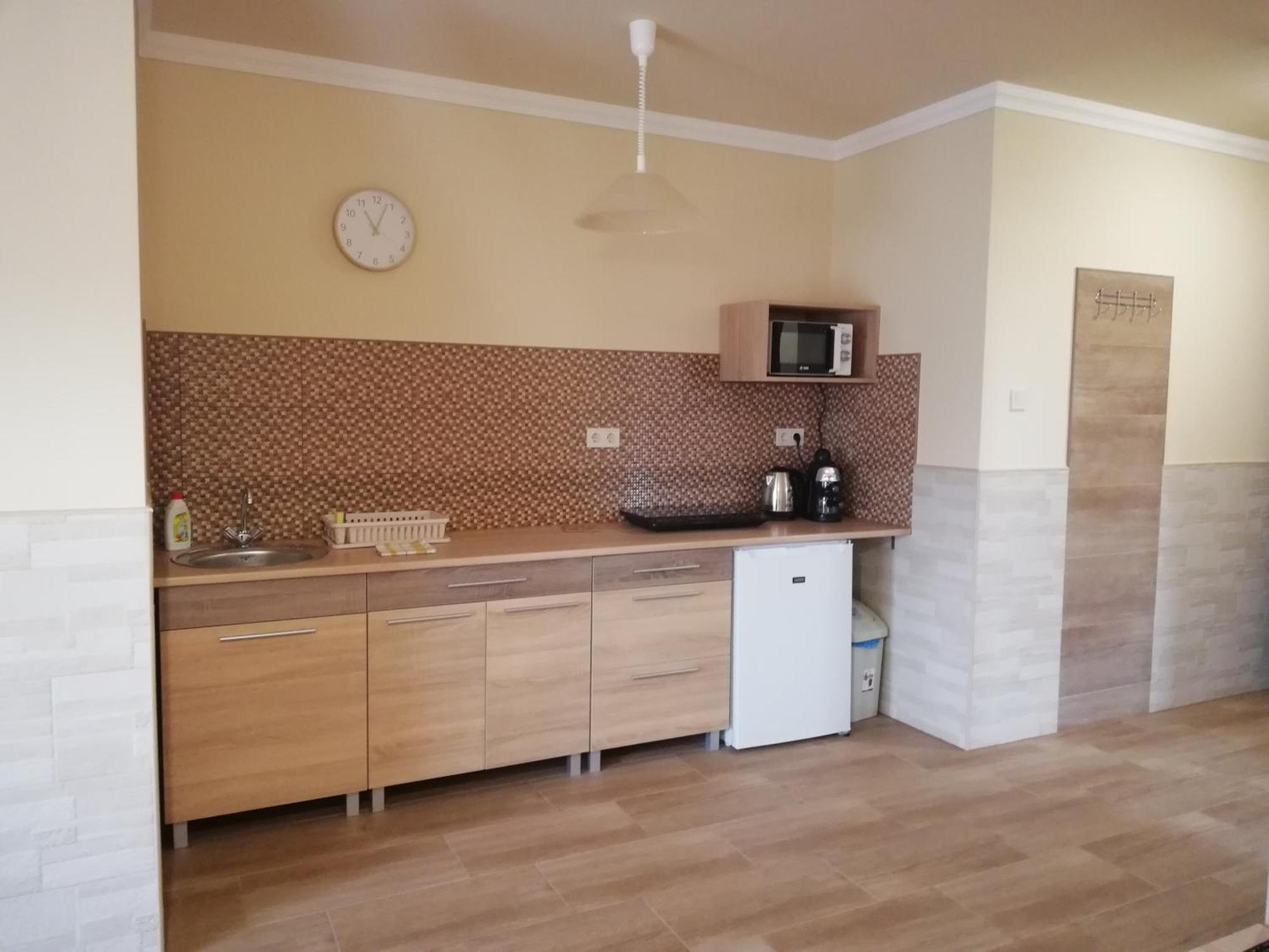 Imola Es Andrea Apartmanhaz 3 Hajdúszoboszló Exteriör bild